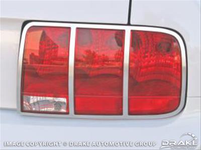 Drake Automotive Taillight Satin Trim 2005-09 Ford Mustang